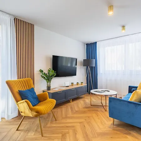 Appartement Odrodzenia 3a *